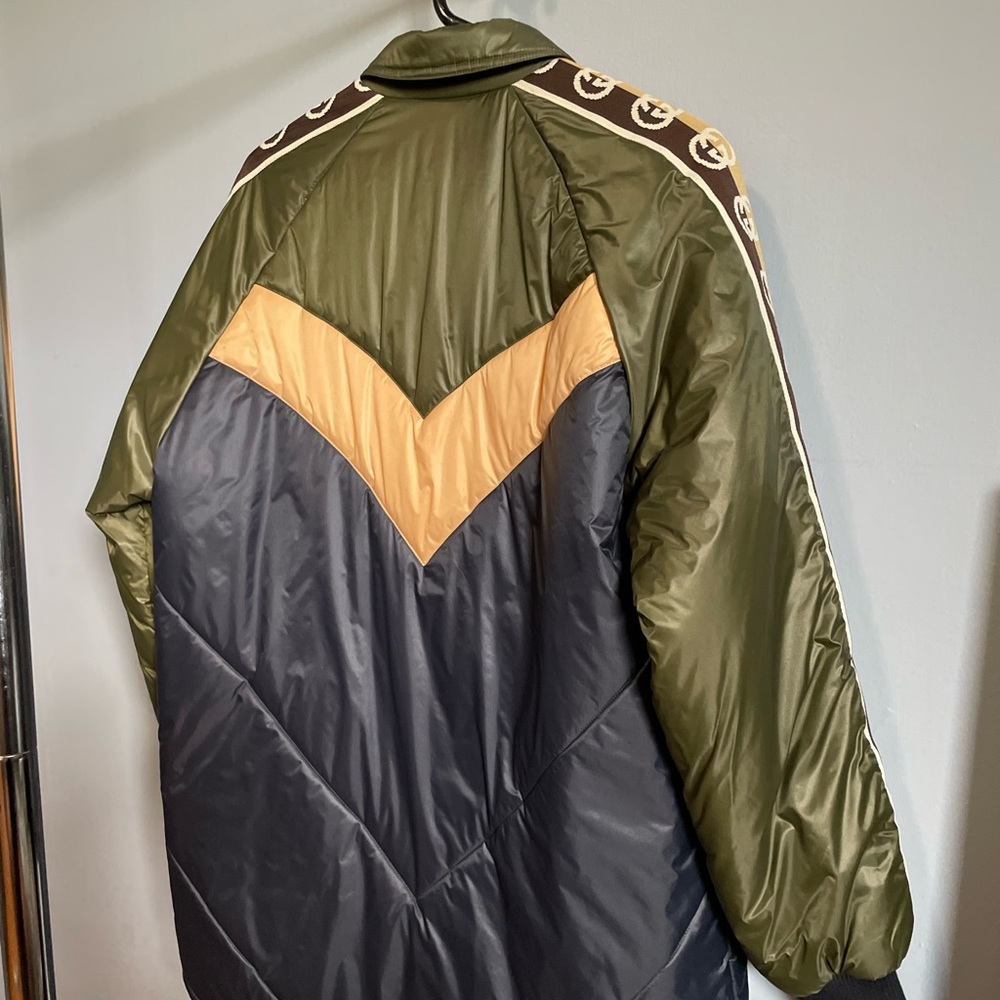 2020 GUCCI Interlocking G Logo Jacket - Men’s Puffer Jacket - Size 46 - Picture 3 of 13